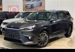 Lexus TX